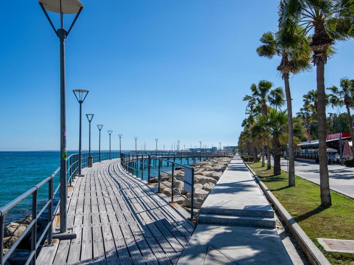 Sanders Aqua Park Resort - Precious 3-Bedroom Holiday Home With Shared Pool Limassol Bagian luar foto