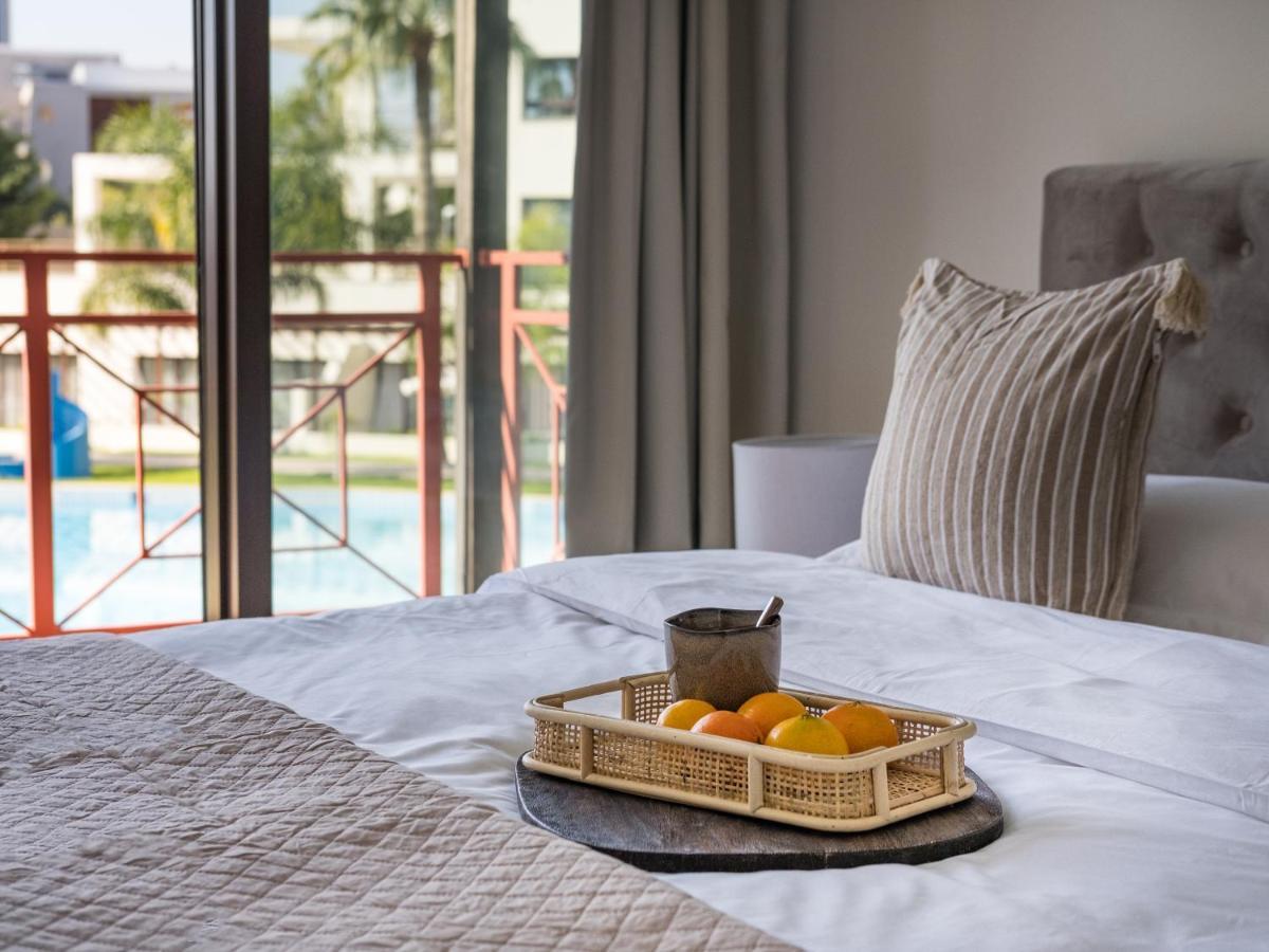Sanders Aqua Park Resort - Precious 3-Bedroom Holiday Home With Shared Pool Limassol Bagian luar foto